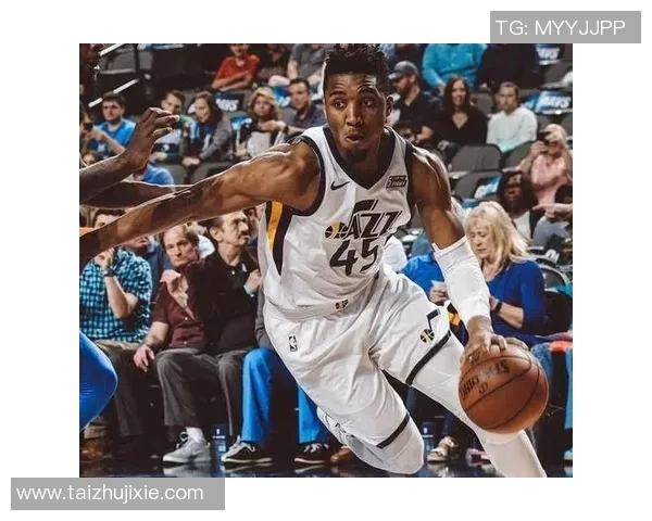 累体育与塞阿拉激战正酣比分悬念迭起引发球迷热议